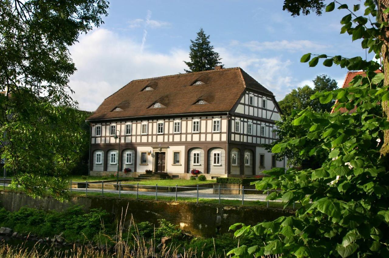 Komfort-Ferienwohnung "Zur Schmiedebruecke" Großschönau Extérieur photo